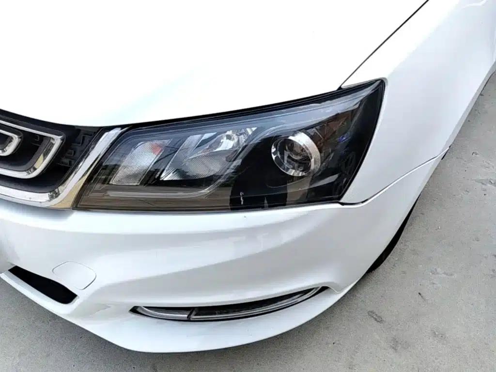 Geely Emgrand 2017 Sedan Million Edition 1.5L Manual Deluxe — миниатюра 24