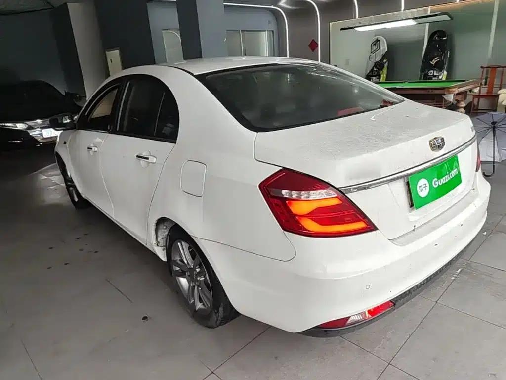 Geely Emgrand 2017 Sedan Million Edition 1.5L CVT Upward Version — миниатюра 5