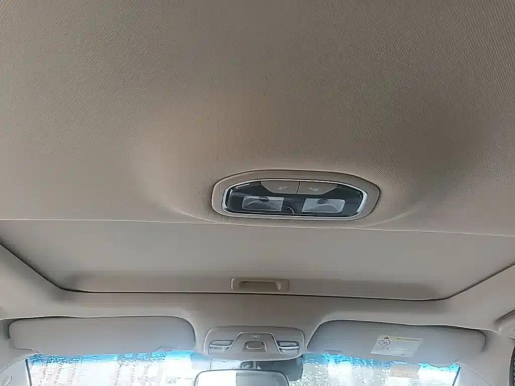 Geely Emgrand 2018 1.5L CVT Upward Connected Edition — миниатюра 18