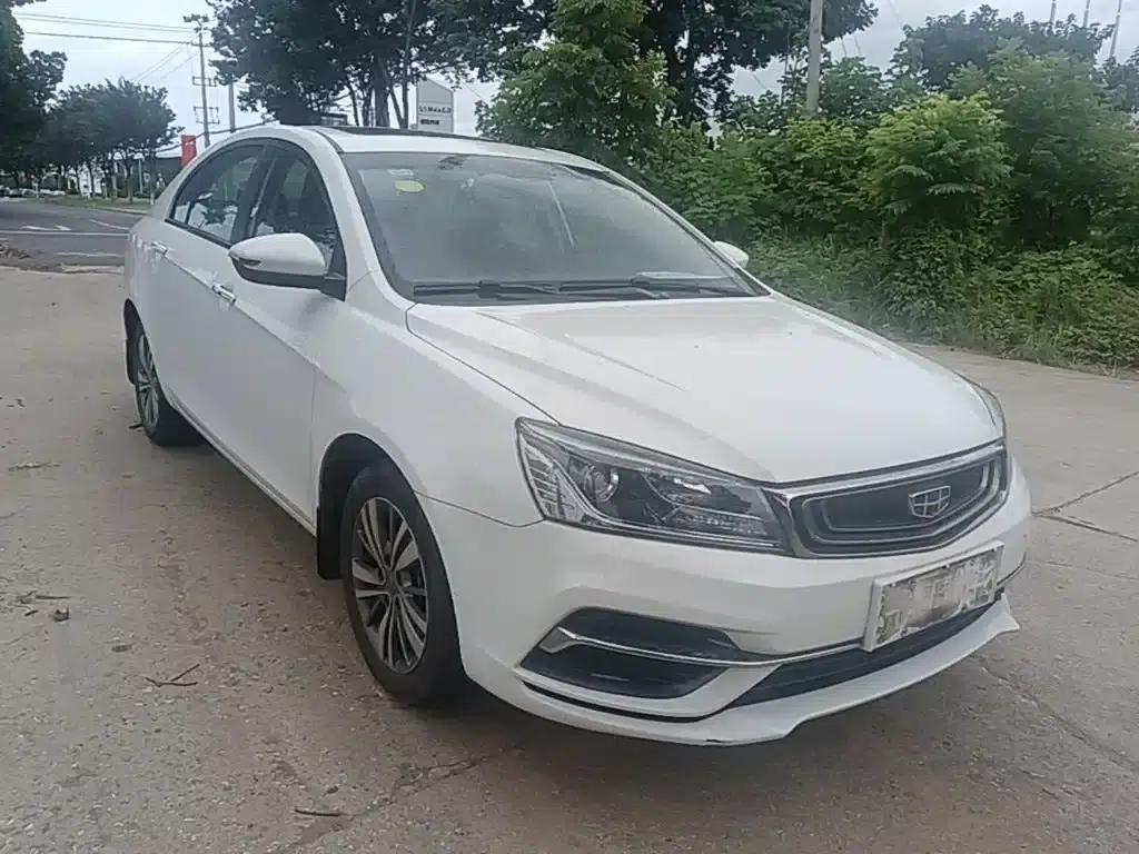 Geely Emgrand 2018 1.5L CVT Upward Connected Edition — миниатюра 4