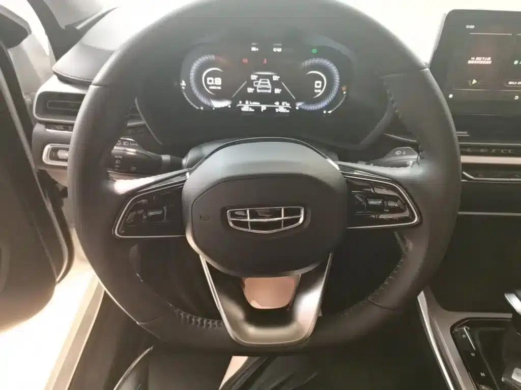 Geely Emgrand 2022 4th Generation 1.5L CVT Premium — миниатюра 11