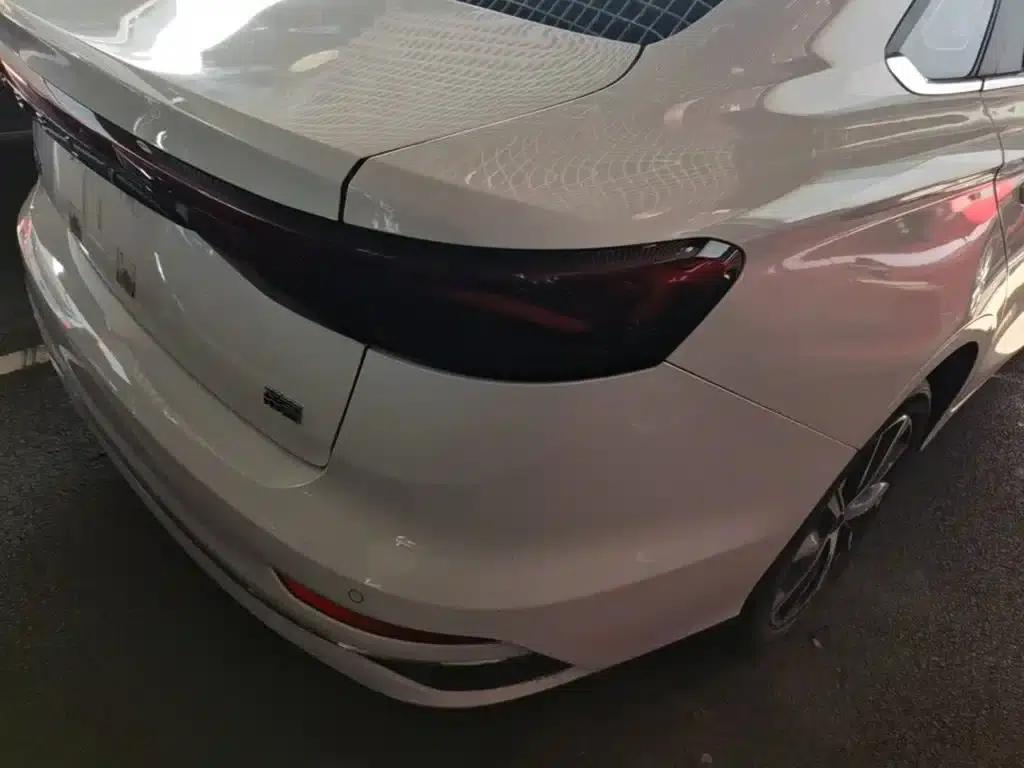 Geely Emgrand 2022 4th Generation 1.5L CVT Premium — миниатюра 8