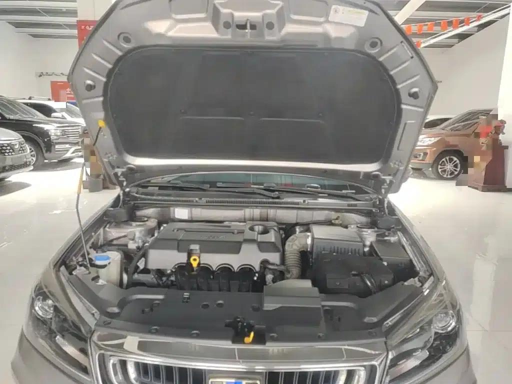 Geely Emgrand 2018 1.5L Manual Deluxe Edition — миниатюра 20
