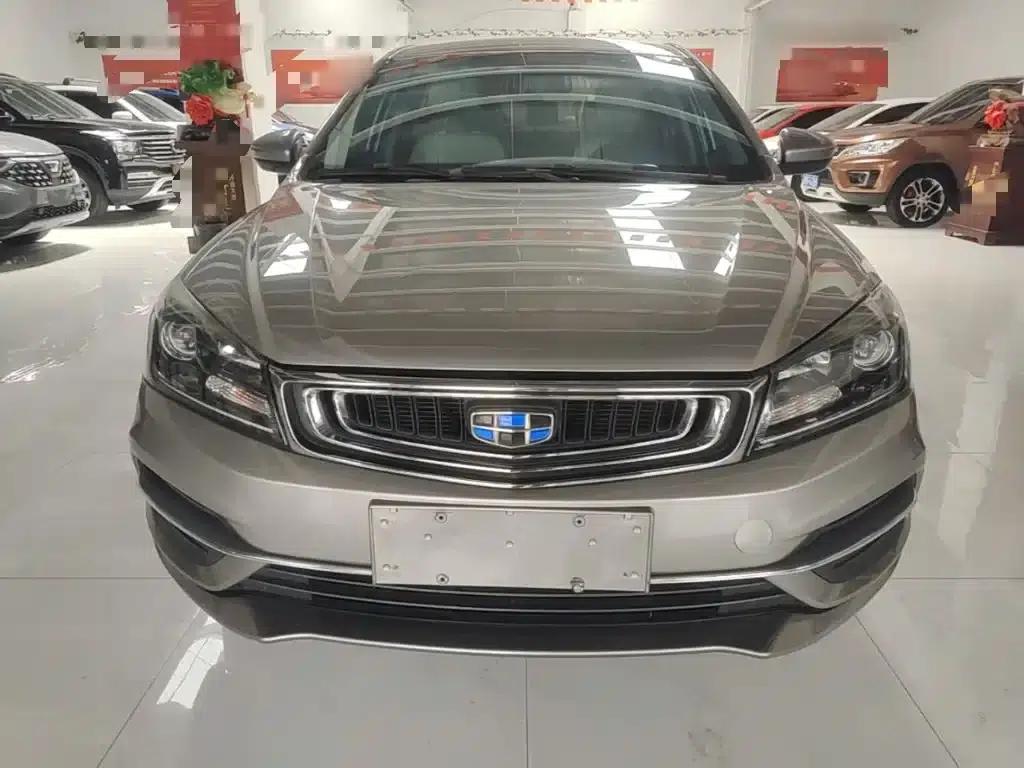 Geely Emgrand 2018 1.5L Manual Deluxe Edition — миниатюра 3