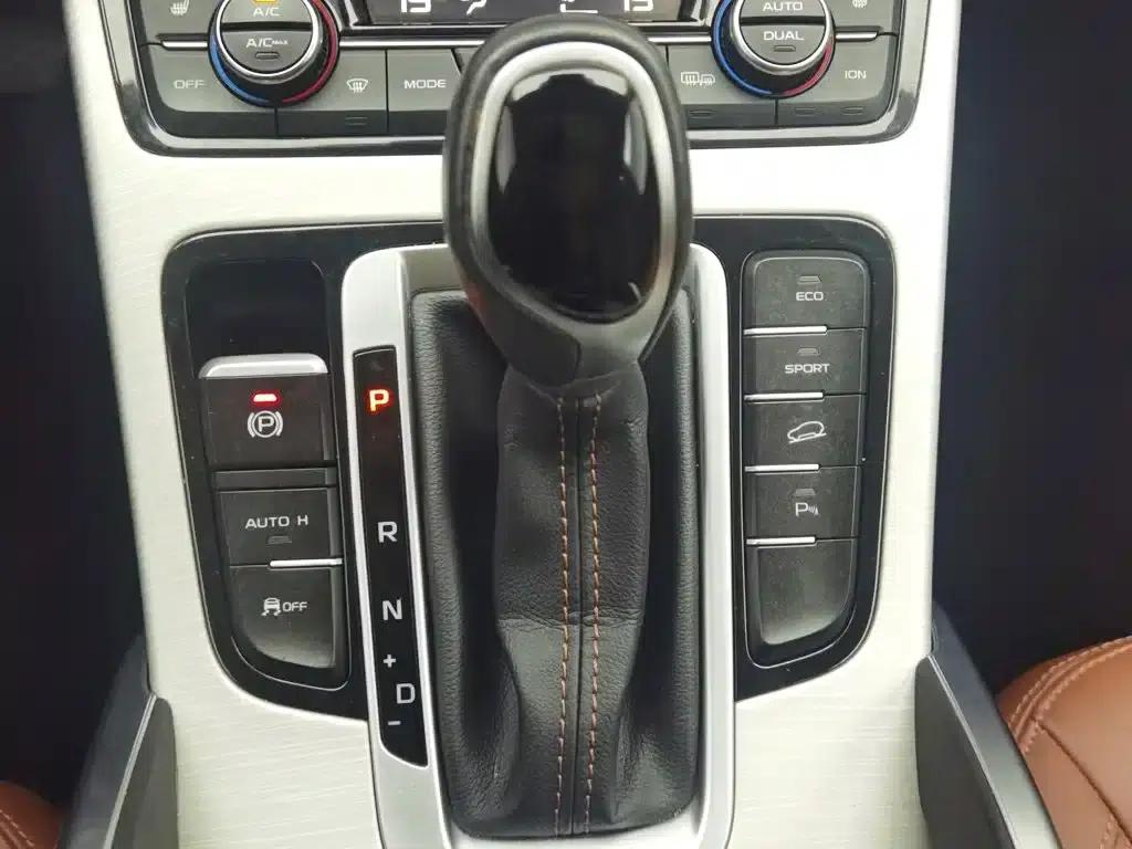 Geely Boyue 2018 1.8TD Automatic 2WD Smart Supreme Edition 4G Connected Version — миниатюра 13