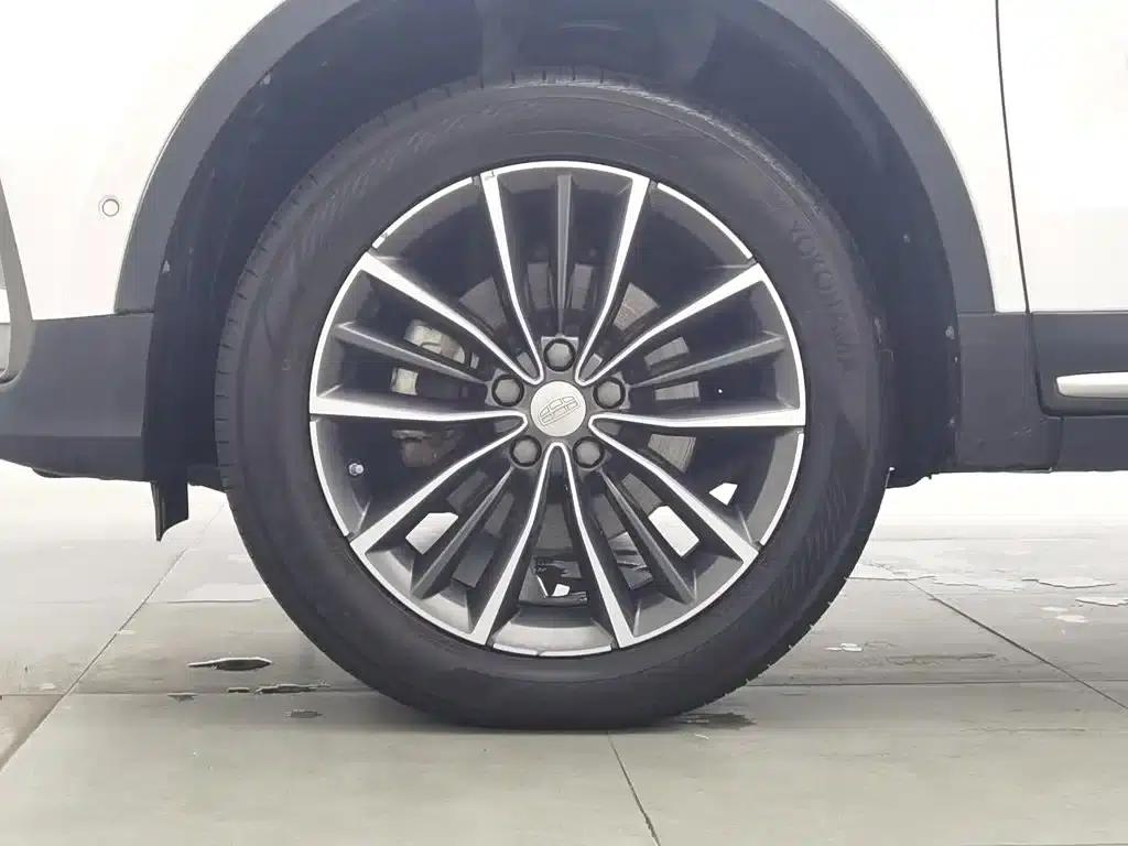 Geely Boyue 2018 1.8TD Automatic 2WD Smart Supreme Edition 4G Connected Version — миниатюра 17