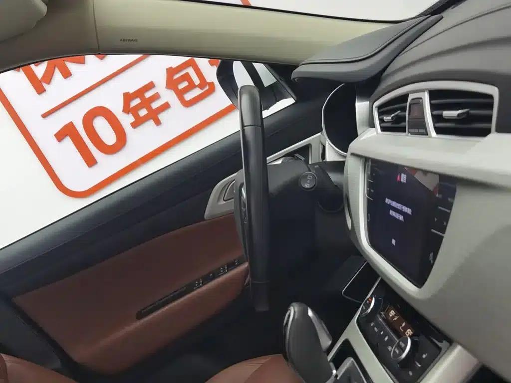 Geely Boyue 2018 1.8TD Automatic 2WD Smart Supreme Edition 4G Connected Version — миниатюра 22