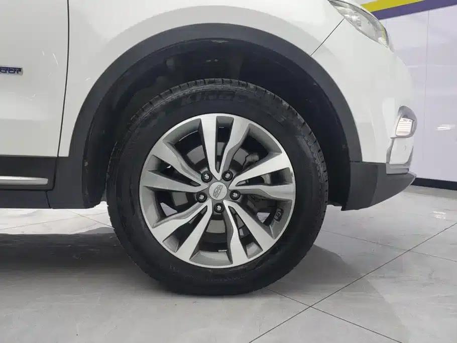 Geely Boyue 2016 1.8TD Automatic Intelligent Connectivity Model — миниатюра 6