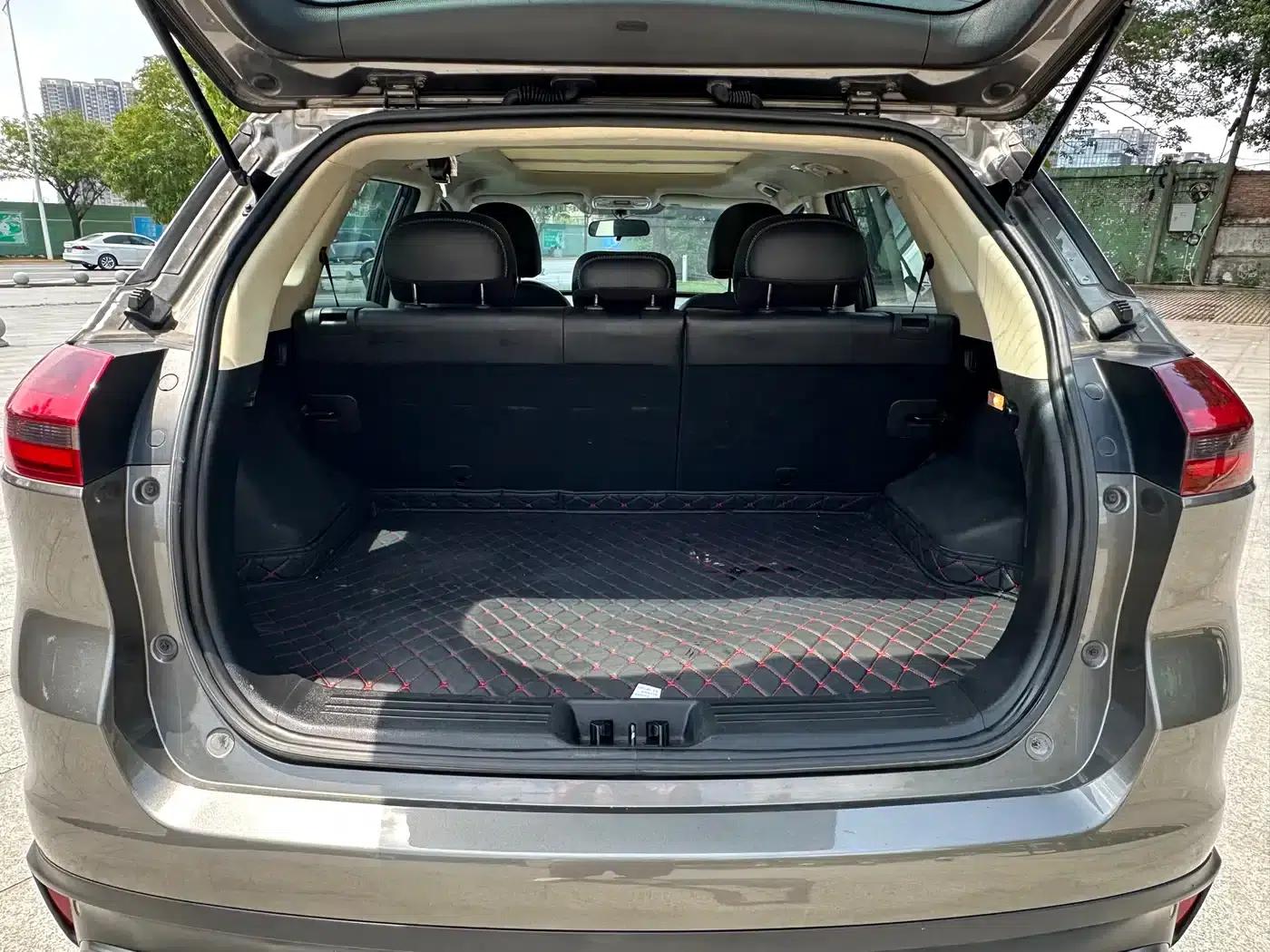 Geely Boyue 2020 1.8TD DCT 2WD Smart Edition — миниатюра 11