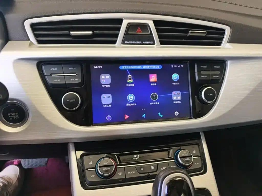 Geely Boyue 2018 1.8TD Automatic 2WD Intelligent Connected 4G Edition — миниатюра 13