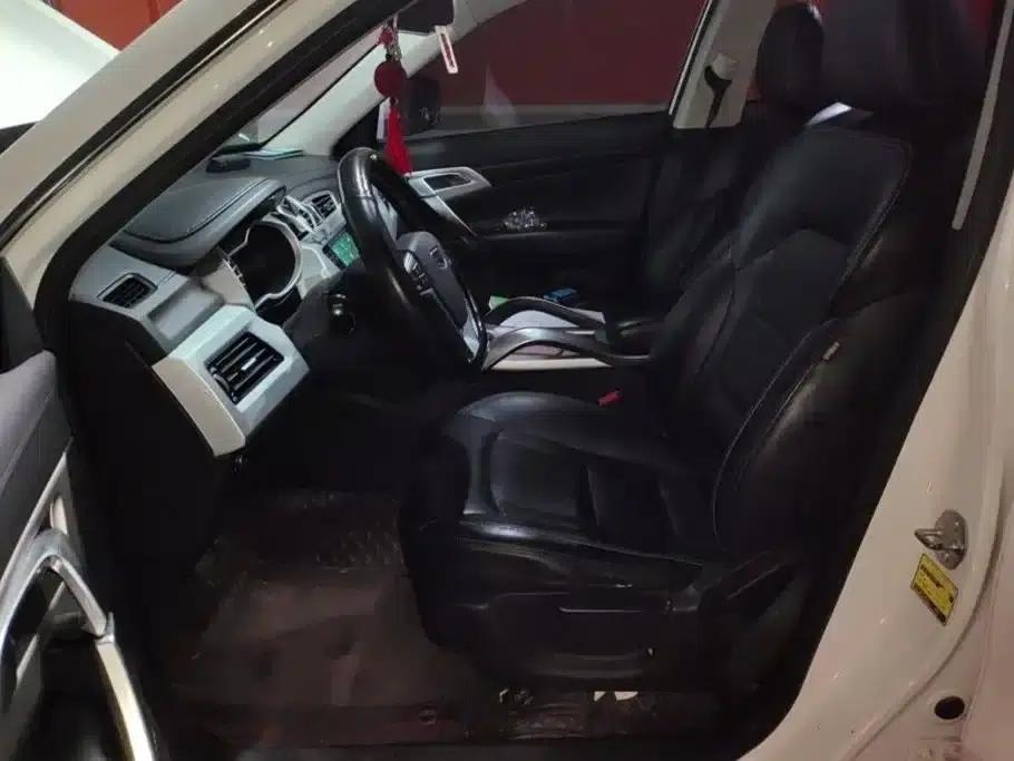 Geely Boyue 2016 1.8TD Automatic Intelligent Connectivity Model — миниатюра 12