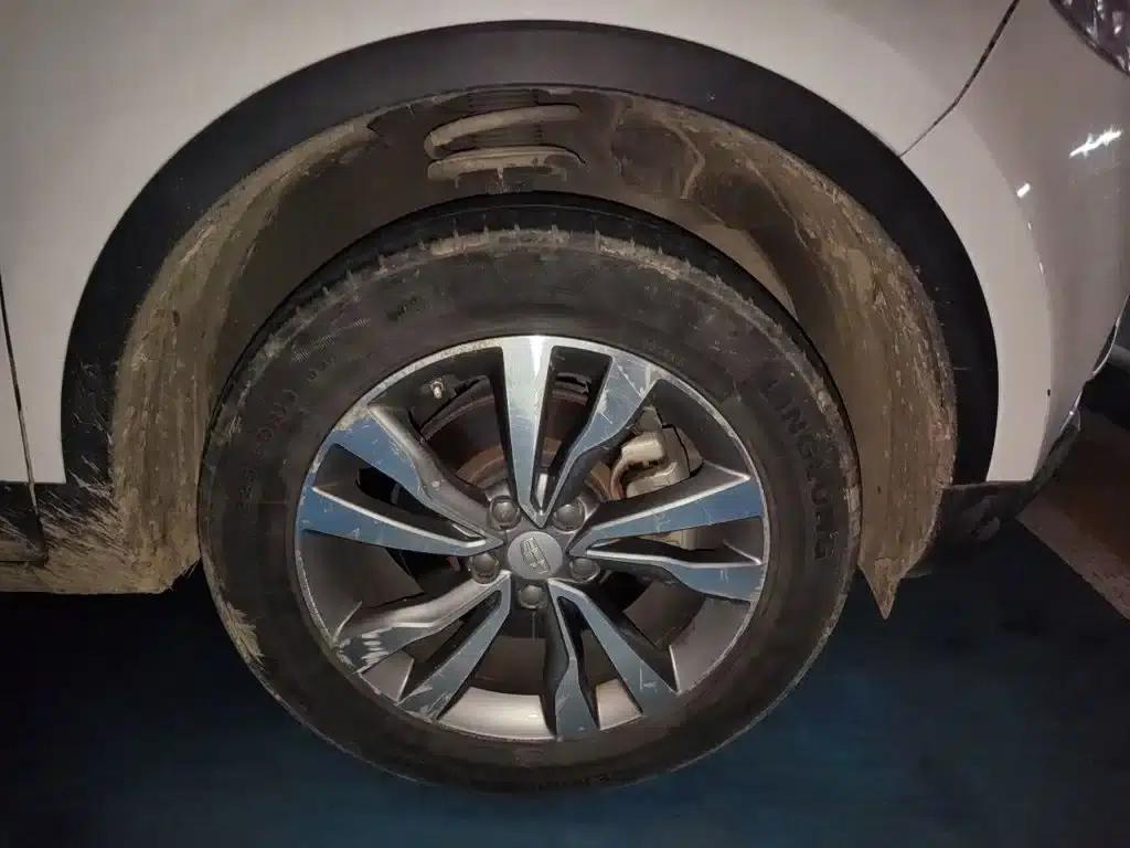 Geely Boyue 2016 1.8TD Automatic Intelligent Connectivity Model — миниатюра 23