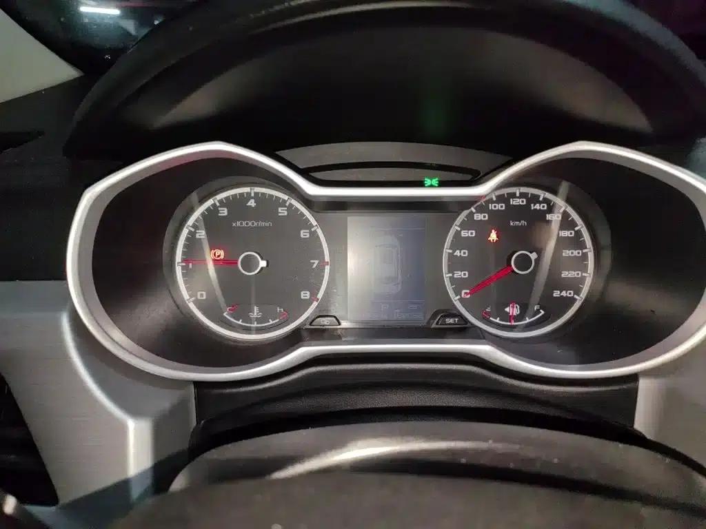 Geely Boyue 2016 1.8TD Automatic Intelligent Connectivity Model — миниатюра 4