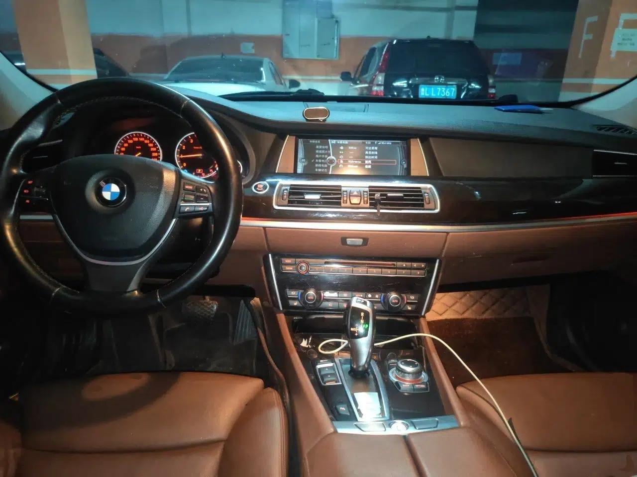 BMW 5 Series GT 2010 535i Leading Model — миниатюра 9
