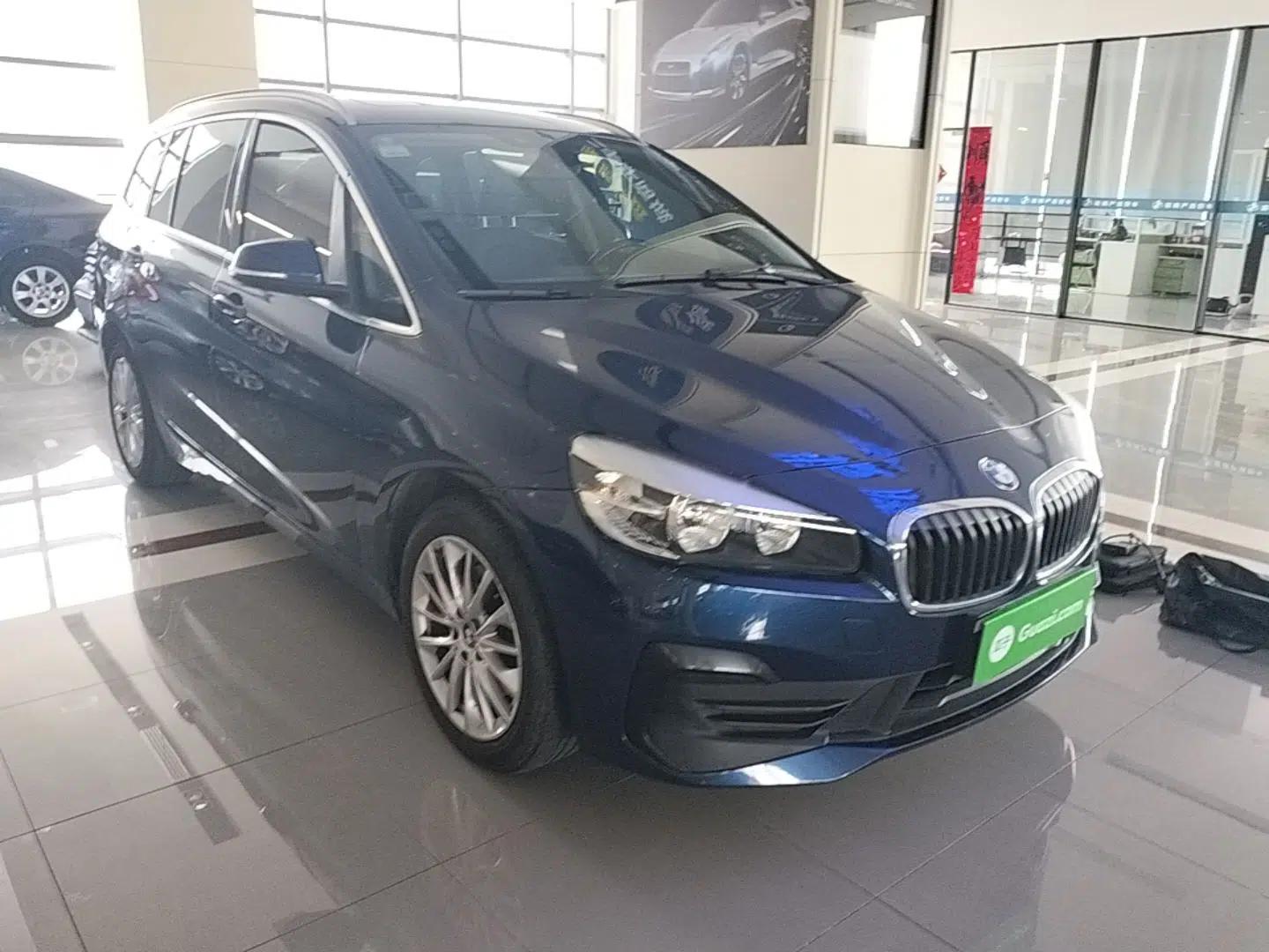 BMW 2 Series Gran Tourer 2019 220i Leading Model — миниатюра 3