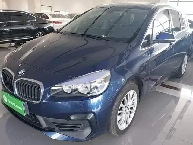 BMW 2 Series Gran Tourer 2019 220i Leading Model