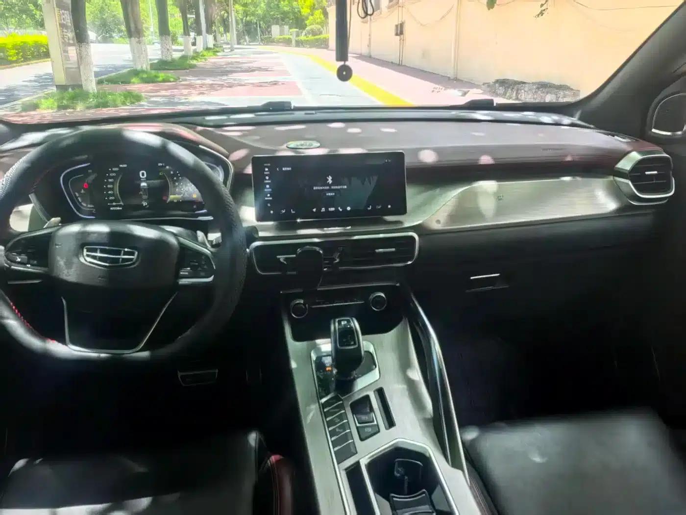 Geely Binyue 2019 Sport 260T DCT Battle (China VI Emission Standard) — миниатюра 8