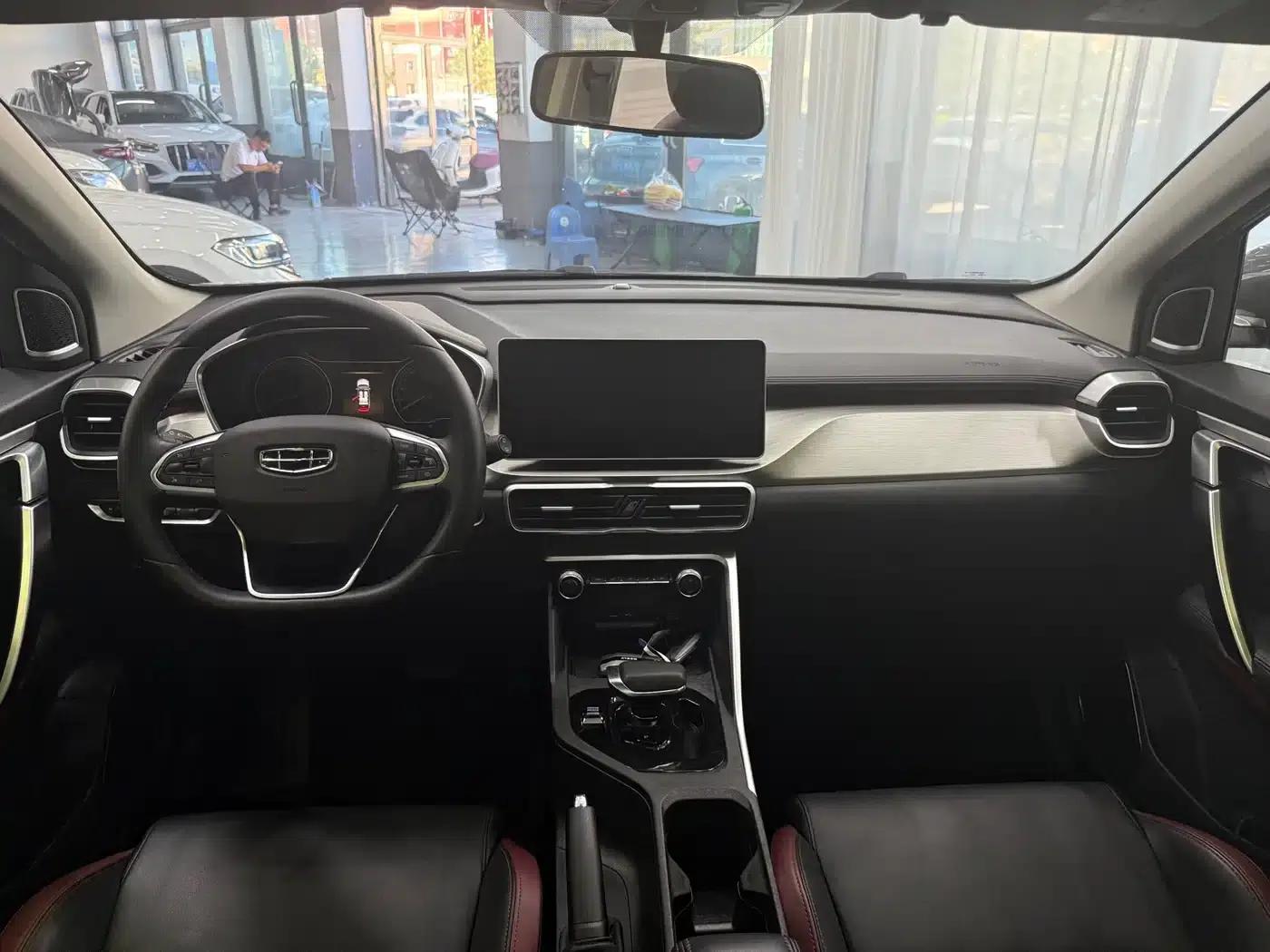 Geely Binyue 2021 1.4T DCT Platinum Edition — миниатюра 11