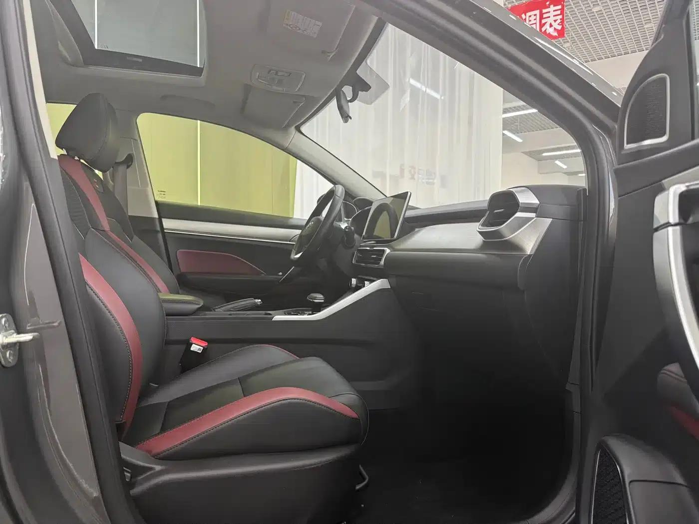 Geely Binyue 2021 1.4T DCT Platinum Edition — миниатюра 12