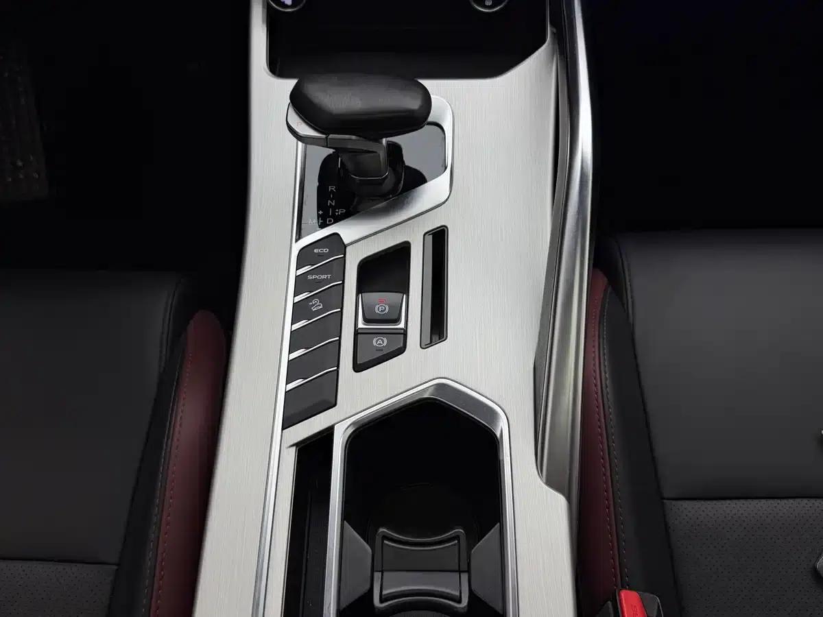 Geely Binyue 2021 1.4T DCT Diamond Edition — миниатюра 13