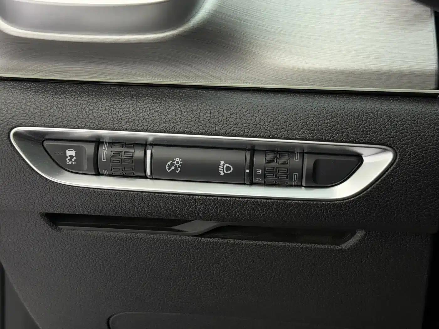 Geely Binyue 2021 1.4T DCT Diamond Edition — миниатюра 14