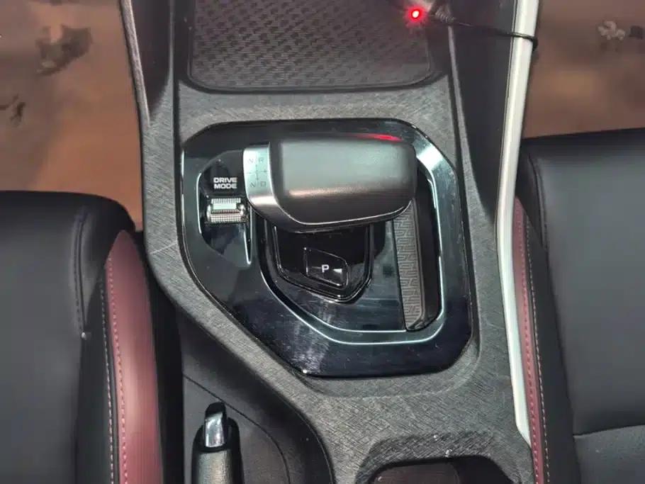 Geely Binyue 2021 1.4T DCT Platinum Edition — миниатюра 16