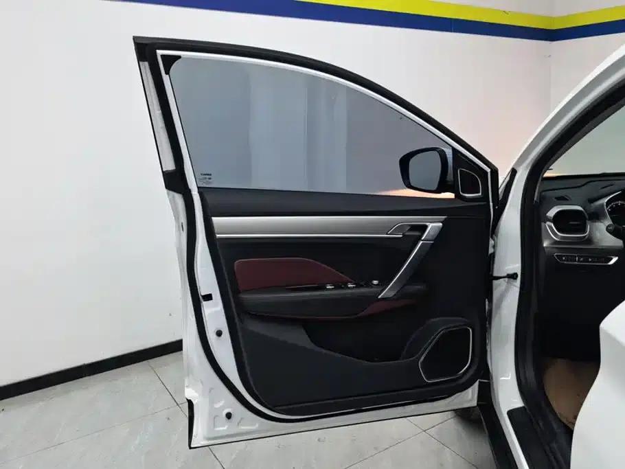 Geely Binyue 2021 1.4T DCT Platinum Edition — миниатюра 7