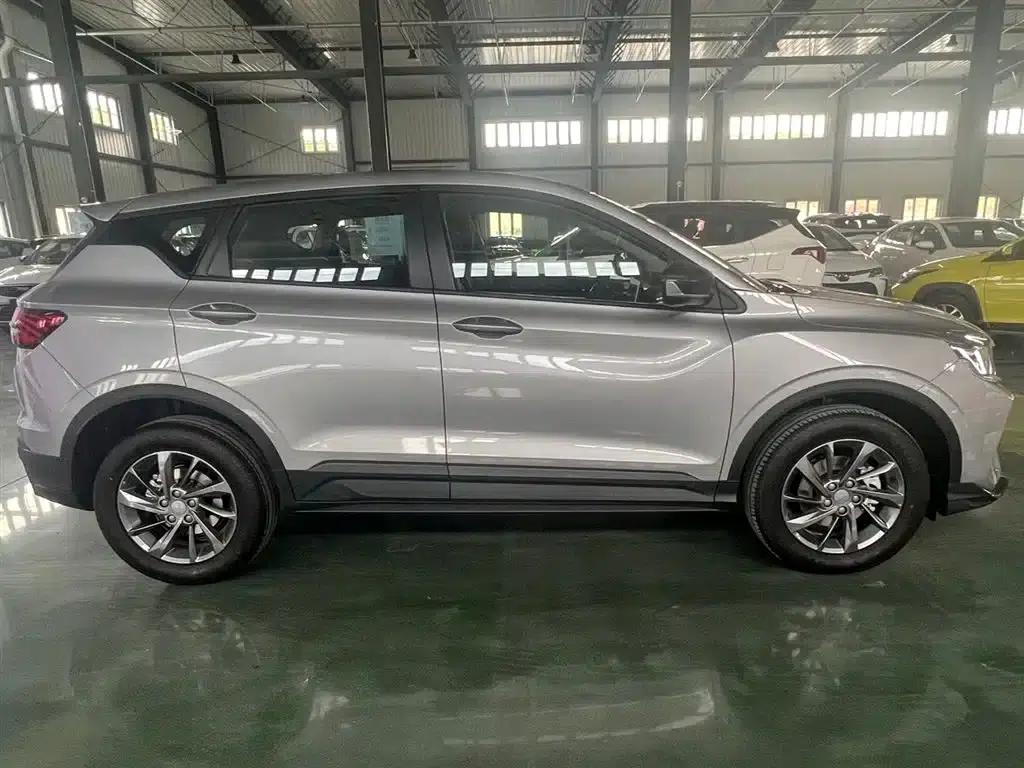 Geely Binyue 2025 1.5L CVT Super MAX — миниатюра 7