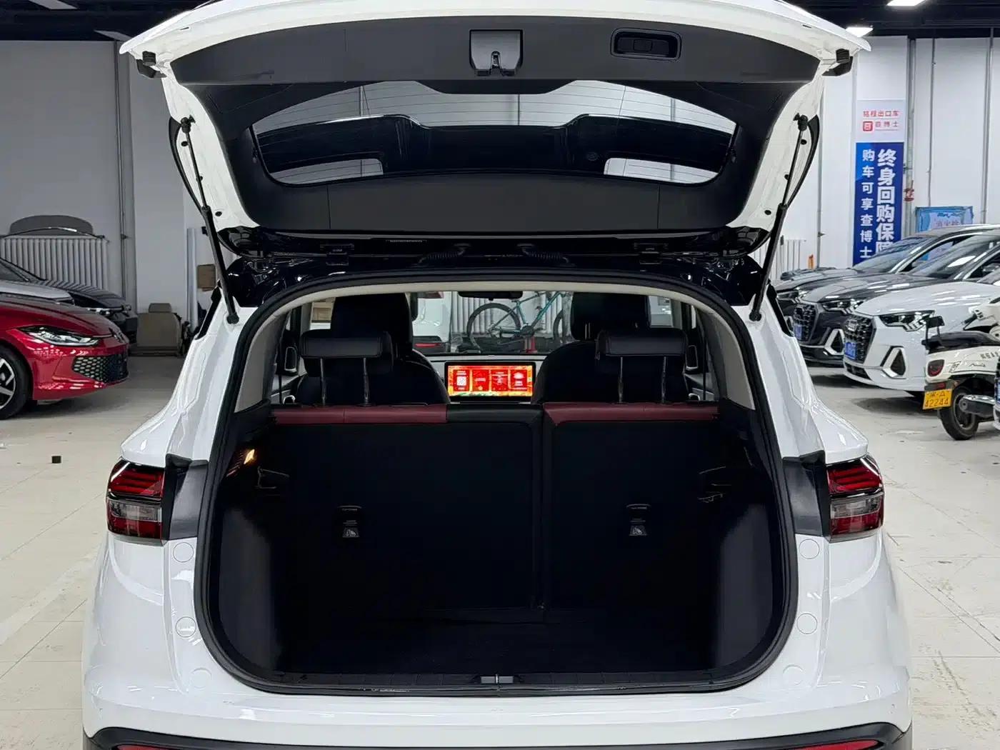 Geely Binyue 2021 1.4T DCT Diamond Edition — миниатюра 19