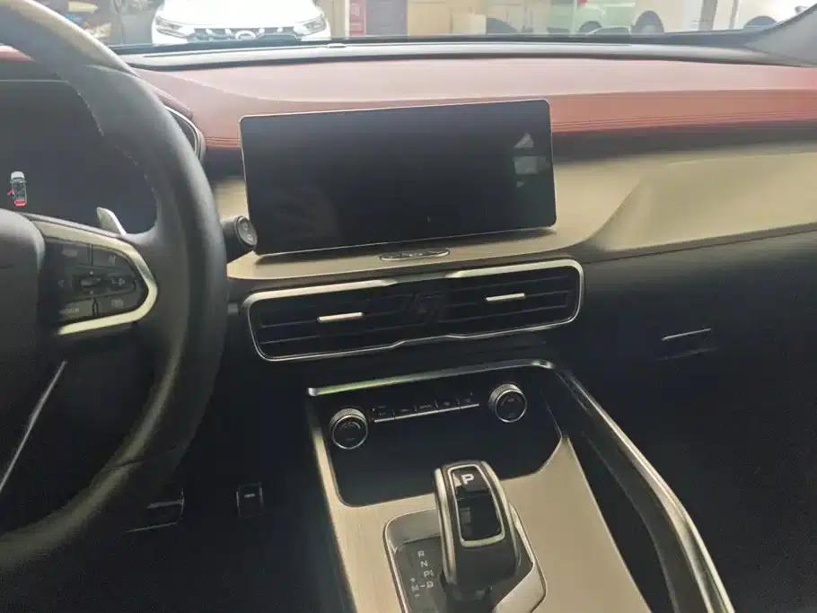 Geely Binyue 2019 Sport 260T DCT Battle (China VI Emission Standard) — миниатюра 13