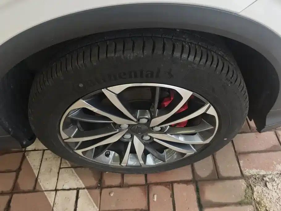 Geely Binyue 2019 Sport 260T DCT Battle (China VI Emission Standard) — миниатюра 6