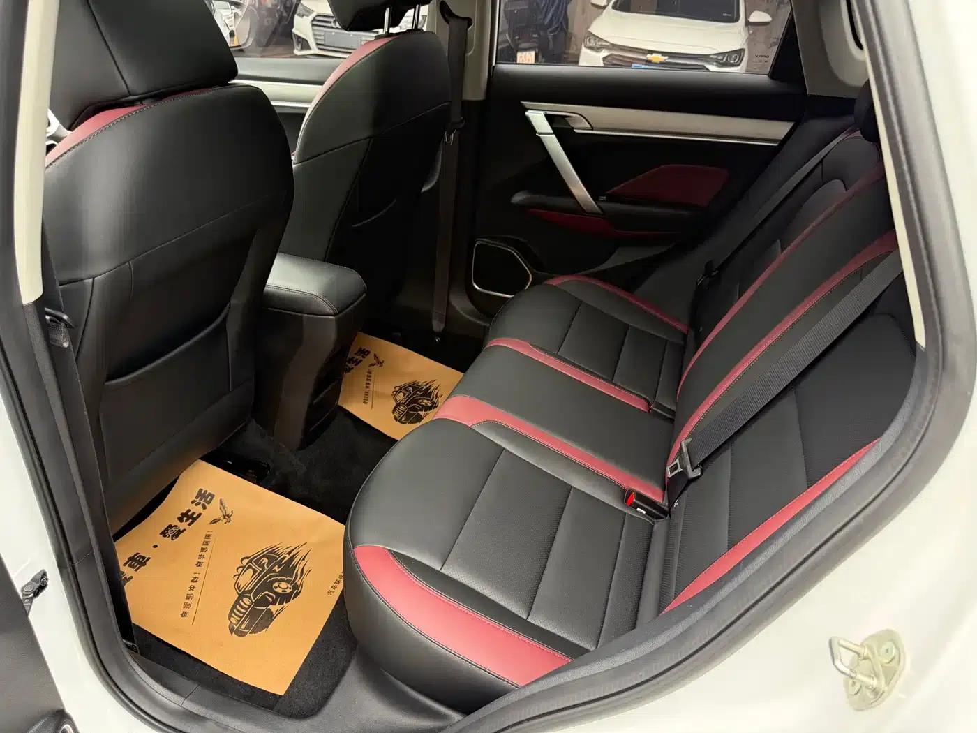 Geely Binyue 2021 1.4T DCT Platinum Edition — миниатюра 10
