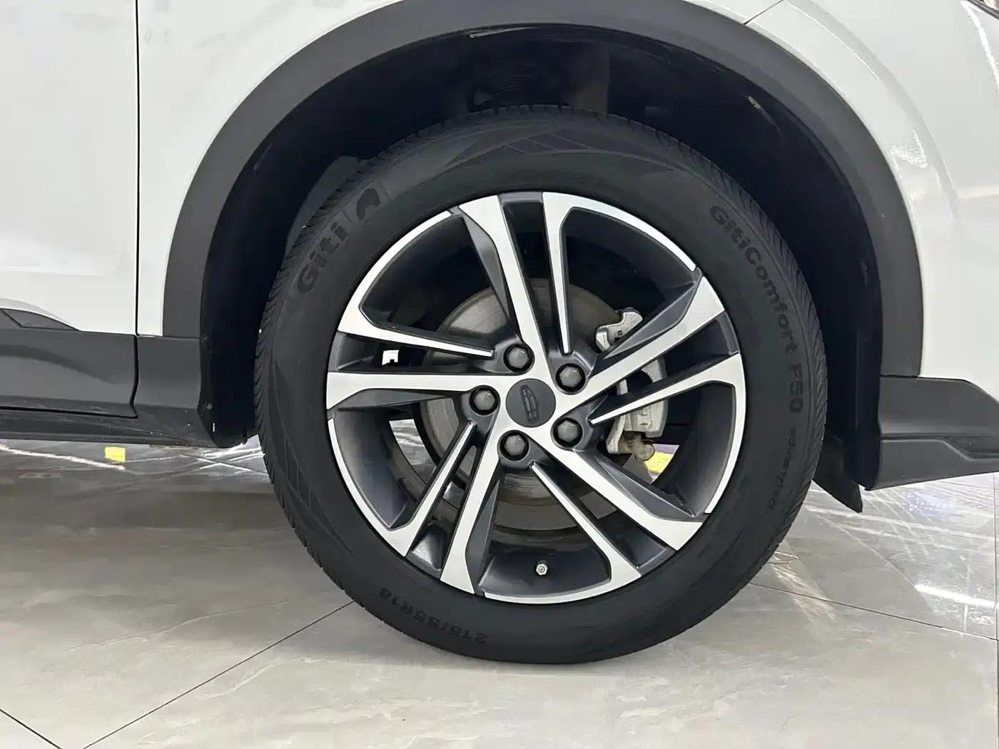 Geely Binyue 2021 1.4T DCT Diamond Edition — миниатюра 6
