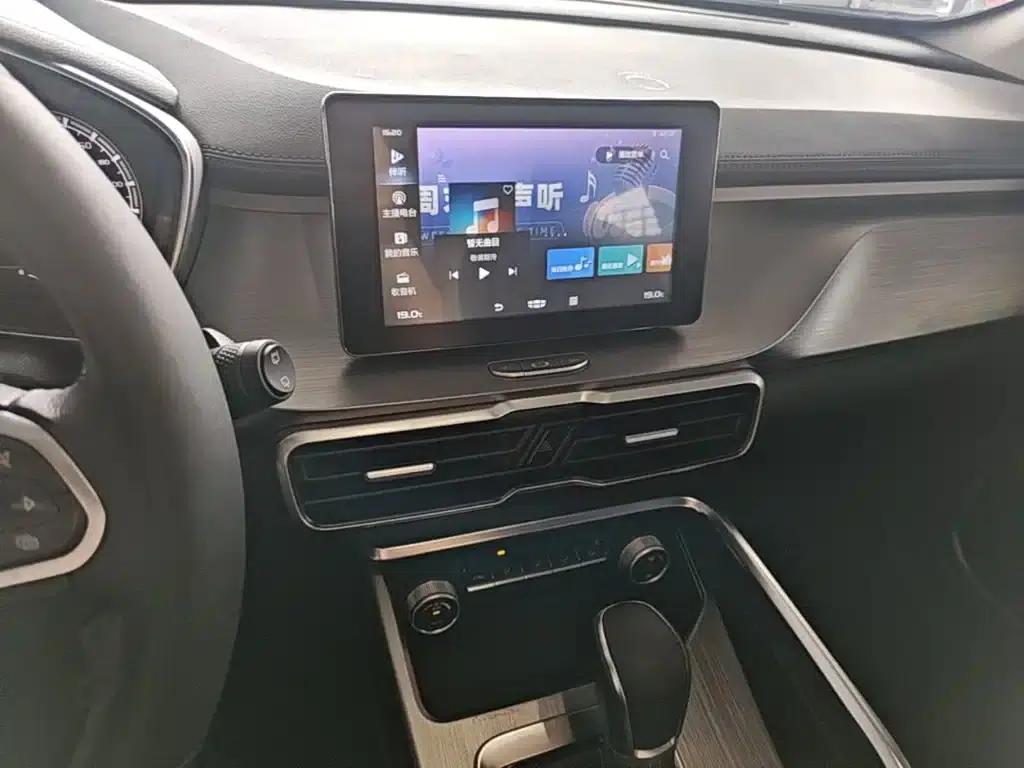 Geely Binyue 2020 PRO 240T DCT Hunter — миниатюра 13