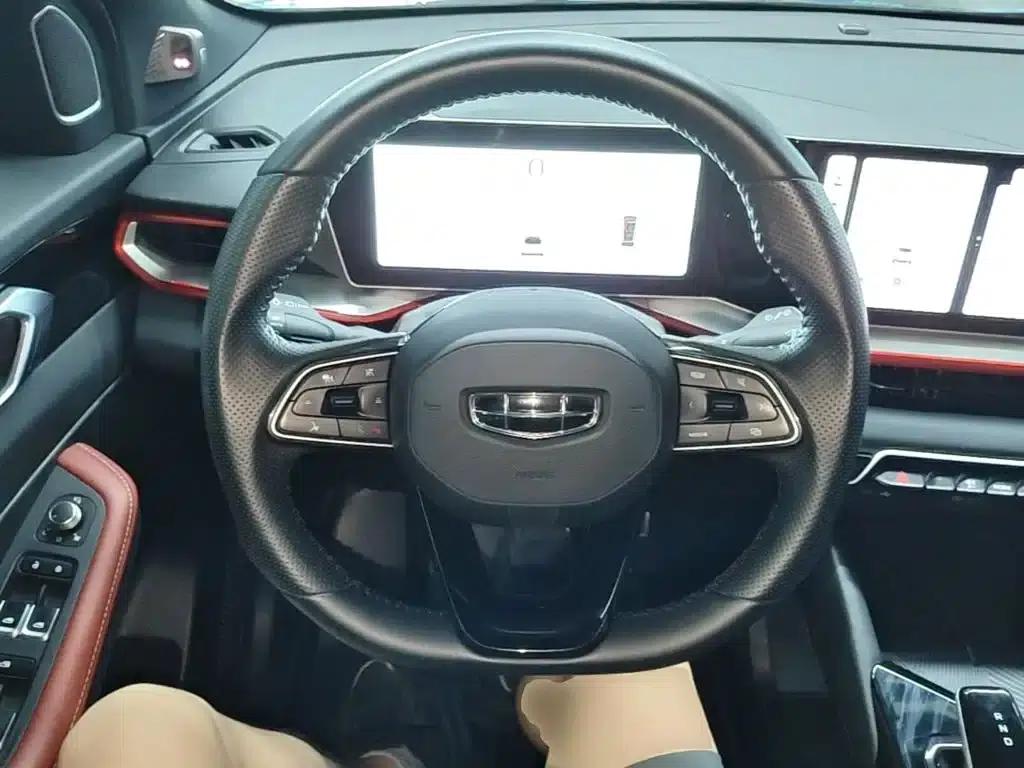 Geely Binyue 2022 Model: Binyue COOL 1.5TD DCT Battle Edition — миниатюра 11