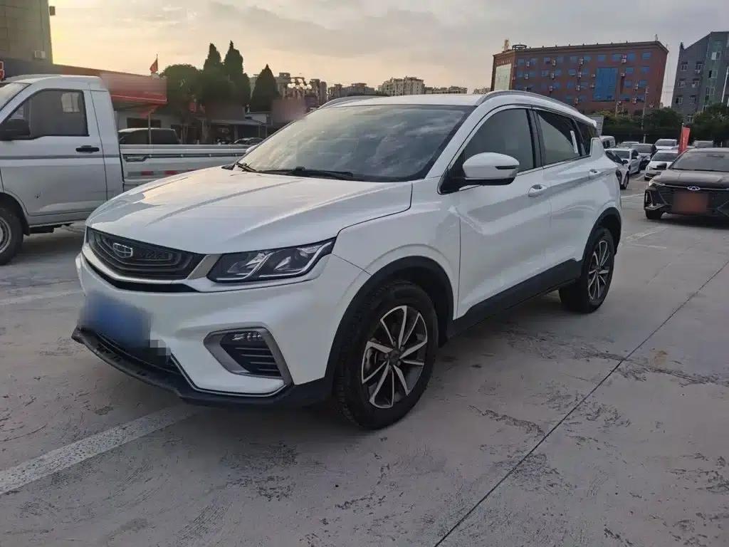Geely Binyue 2020 Facelift 240T DCT Hunter — миниатюра 5