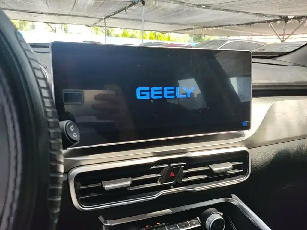 Geely Binyue 2023 1.5T DCT Platinum Edition — миниатюра 13