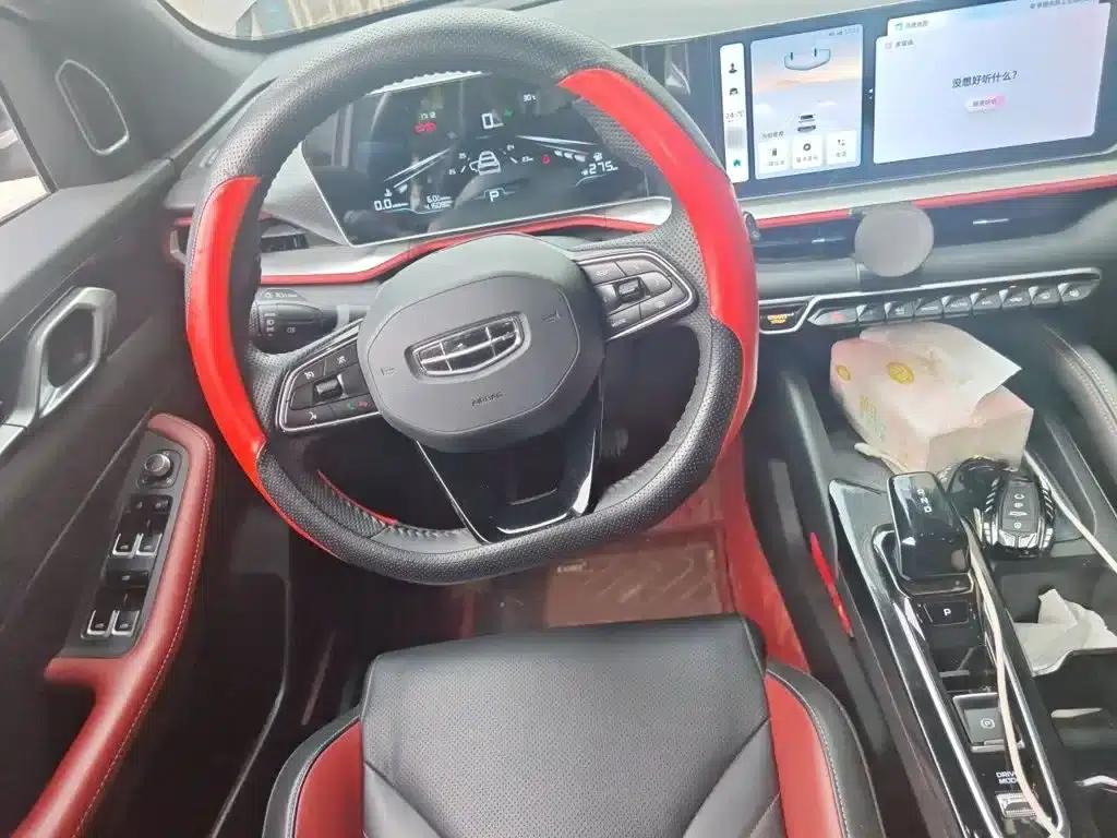 Geely Binyue 2022 Model Binyue COOL 1.5TD DCT Hot Edition — миниатюра 3