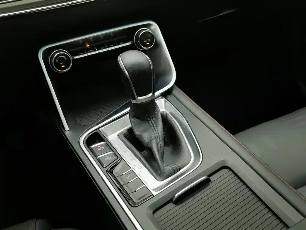 Geely Binrui 2018 14T CVT Binzhi Edition — миниатюра 13