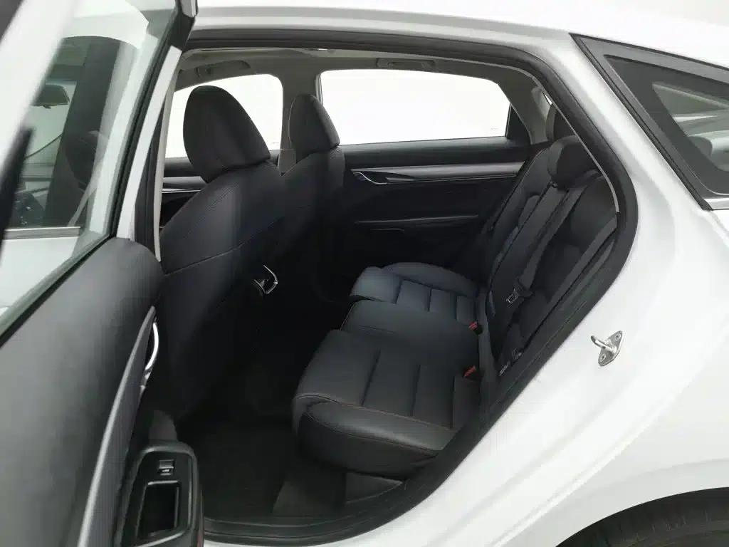 Geely Binrui 2018 14T CVT Binzhi Edition — миниатюра 15
