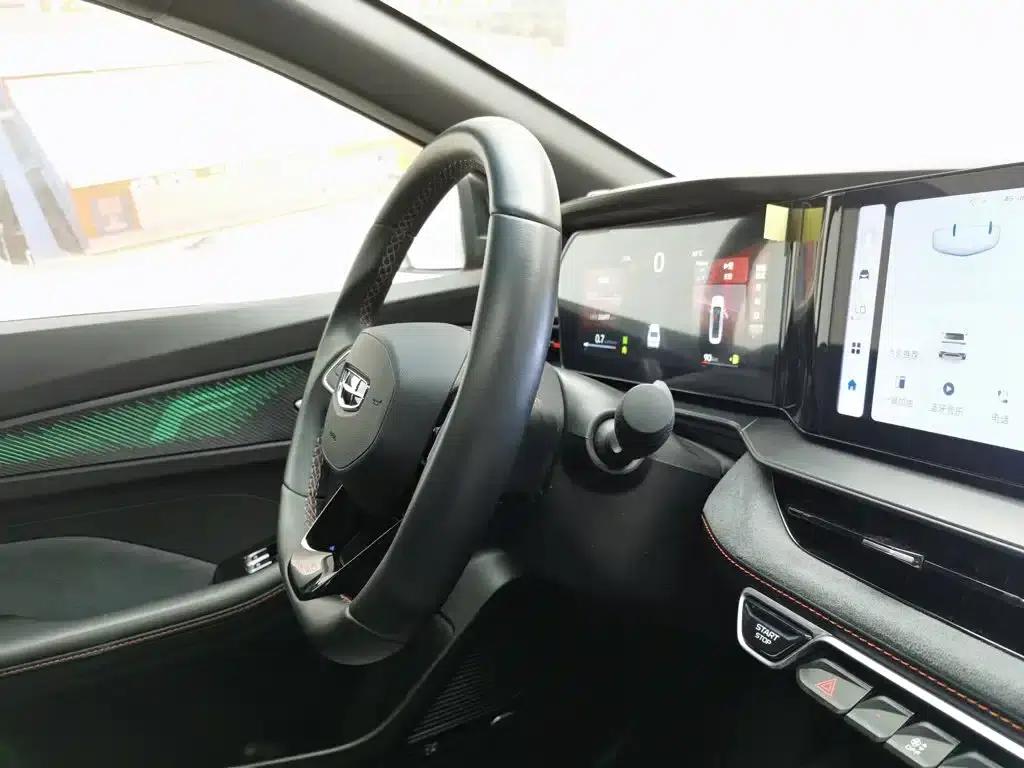 Binrui 2022 Model Binrui COOL 1.5T DCT Thunder Edition — миниатюра 22
