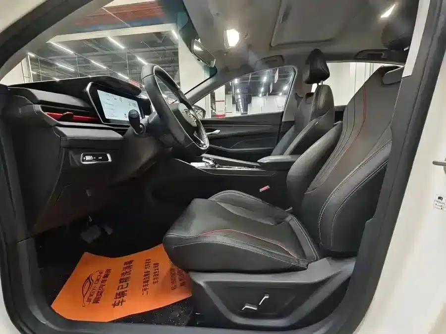 Binrui 2022 Model Binrui COOL 1.5T DCT Electric Edition — миниатюра 4