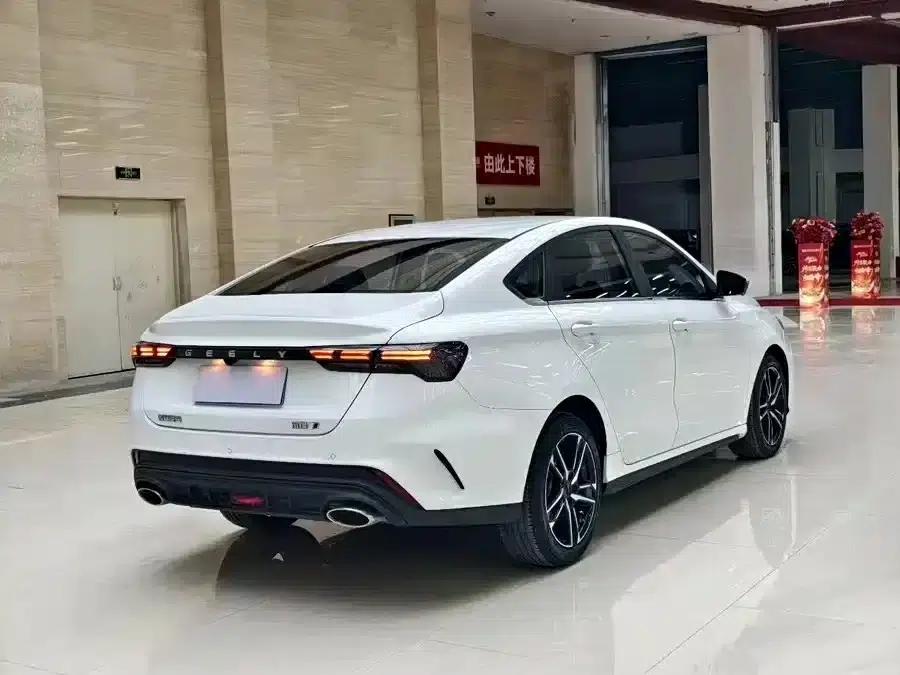Binrui 2022 Model Binrui COOL 1.5T DCT Electric Edition — миниатюра 7