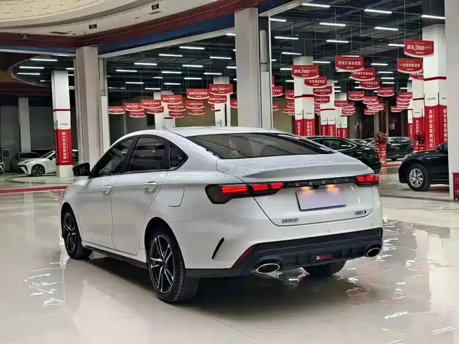 Binrui 2022 Model Binrui COOL 1.5T DCT Electric Edition — миниатюра 9