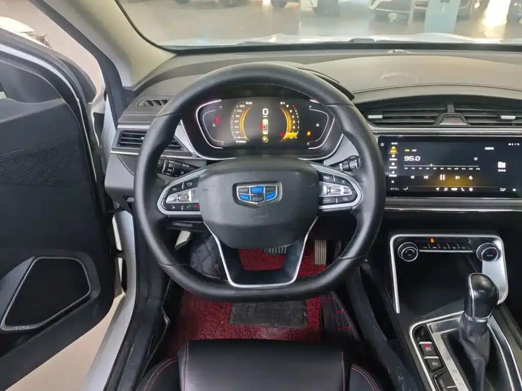 Geely Binrui 2018 14T CVT Binzhi Edition — миниатюра 7