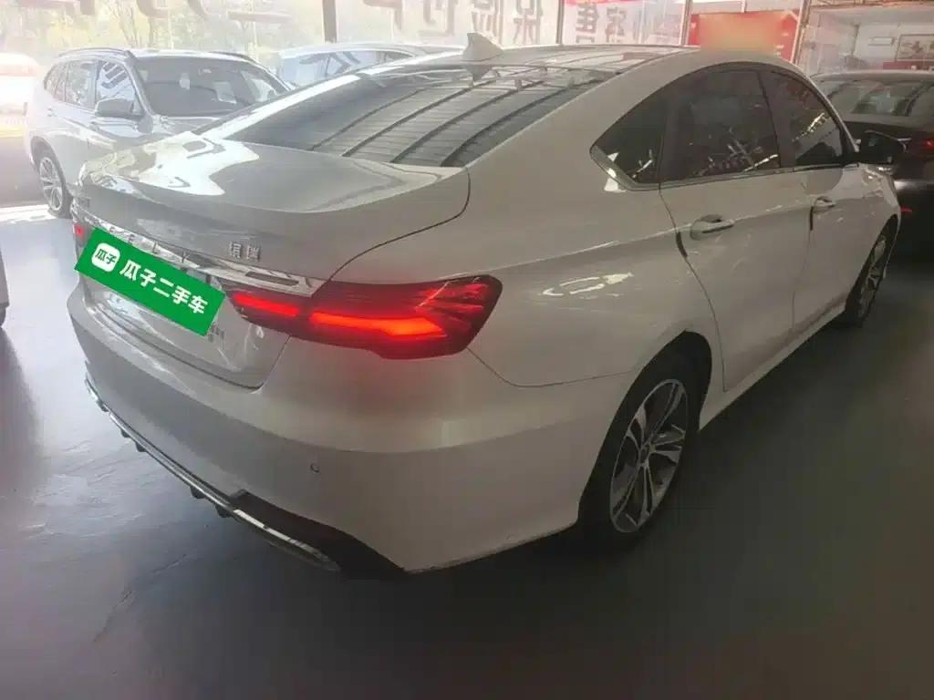 Geely Binrui 2018 14T CVT Binzhi Edition — миниатюра 7