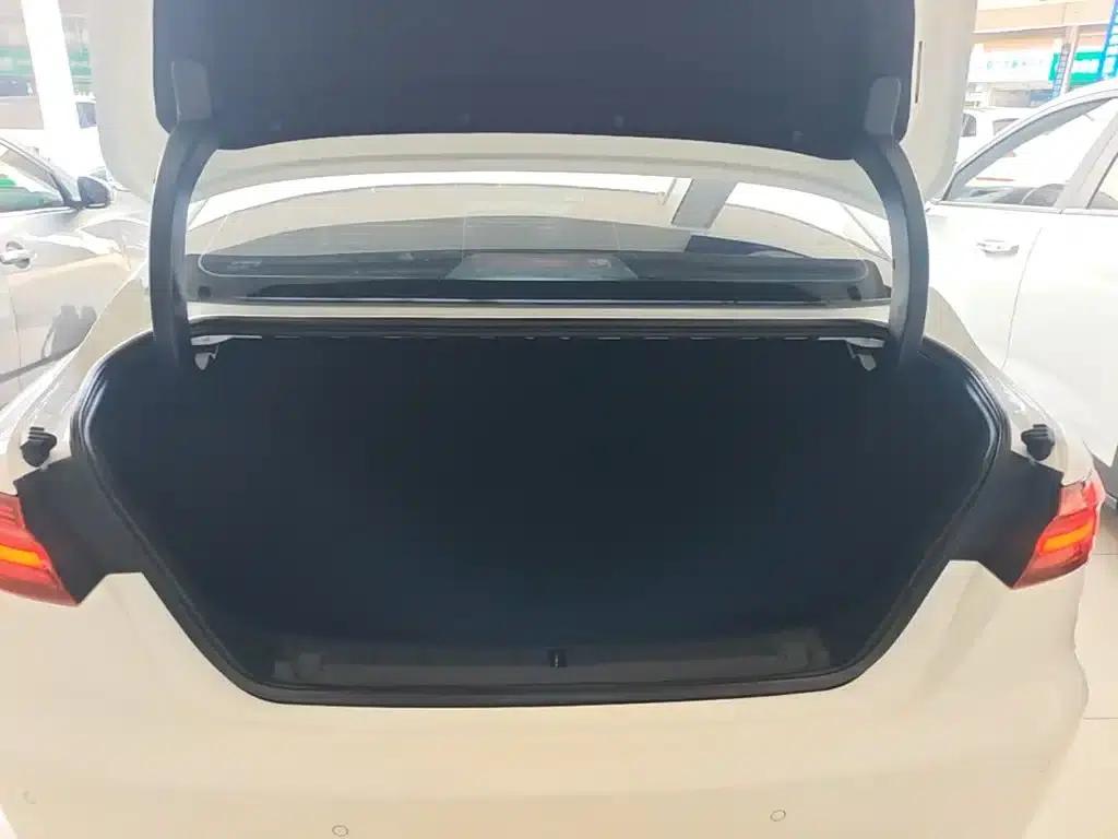 Geely Binrui 2018 14T CVT Binzhi Edition — миниатюра 19