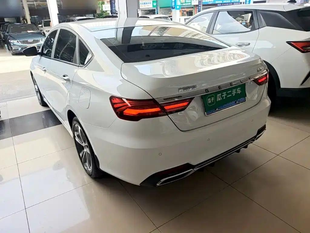Geely Binrui 2018 14T CVT Binzhi Edition — миниатюра 5
