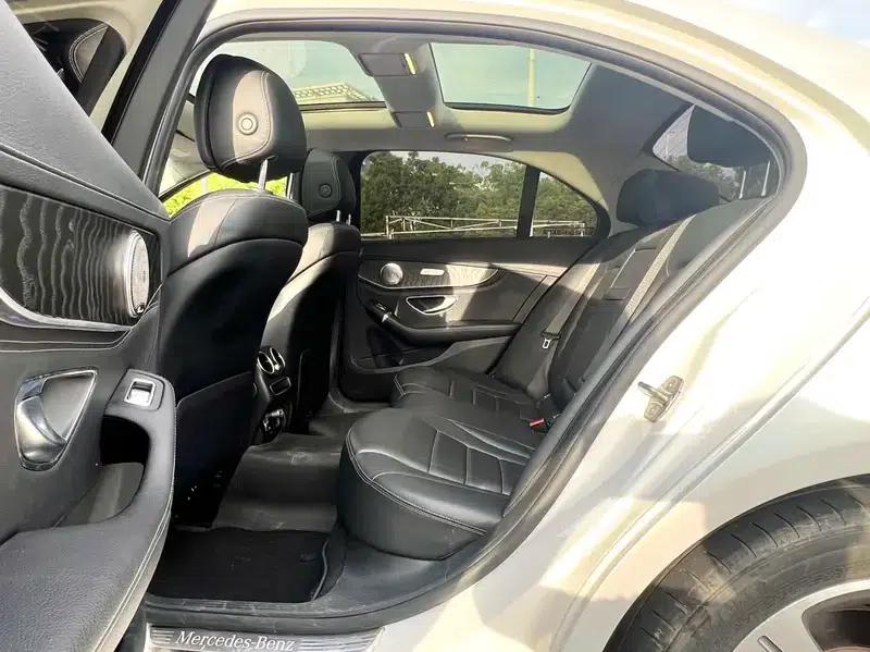 2020 Mercedes-Benz C-Class C 260 L Sport Edition — миниатюра 22