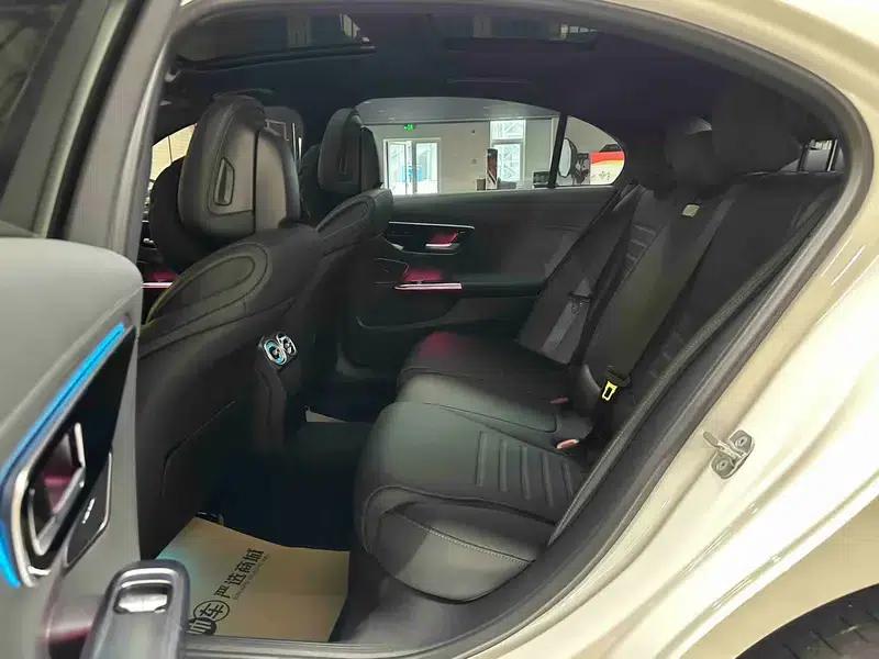 2024 Mercedes-Benz C-Class C 260 L Sport Edition — миниатюра 11